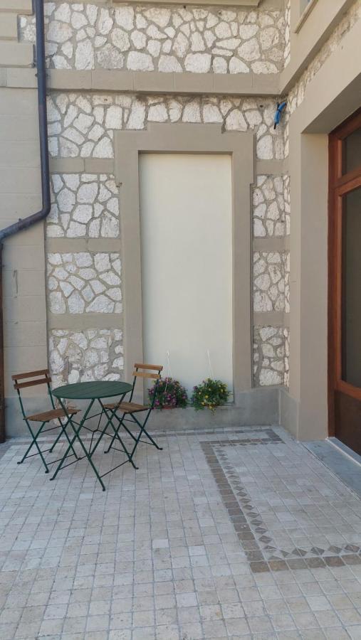 La Casa Del Mago Camere E Appartamenti Pissignano Buitenkant foto