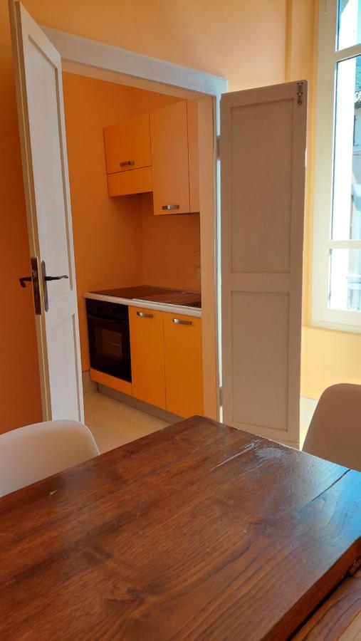 La Casa Del Mago Camere E Appartamenti Pissignano Buitenkant foto